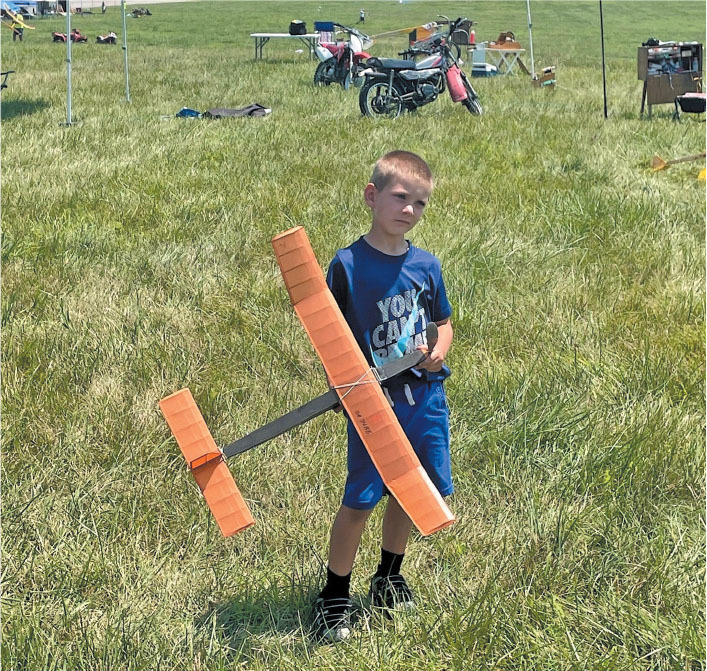 Caleb Finn won first place in Junior Mulvihill and Junior P-30 with the Echo P-30. The design, by Ken Grubbs, offers a good introduction to competitive FF. 